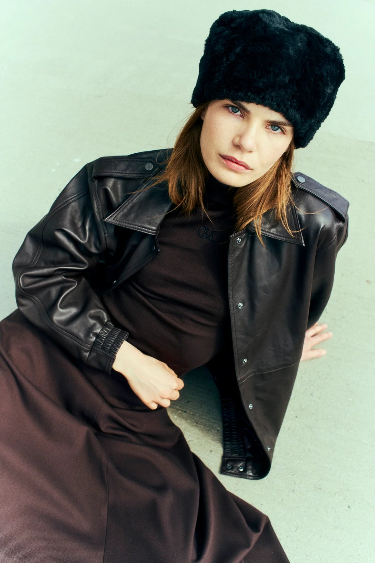ROYAL - OVERSIZED LEATHER JACKET IN BROWN