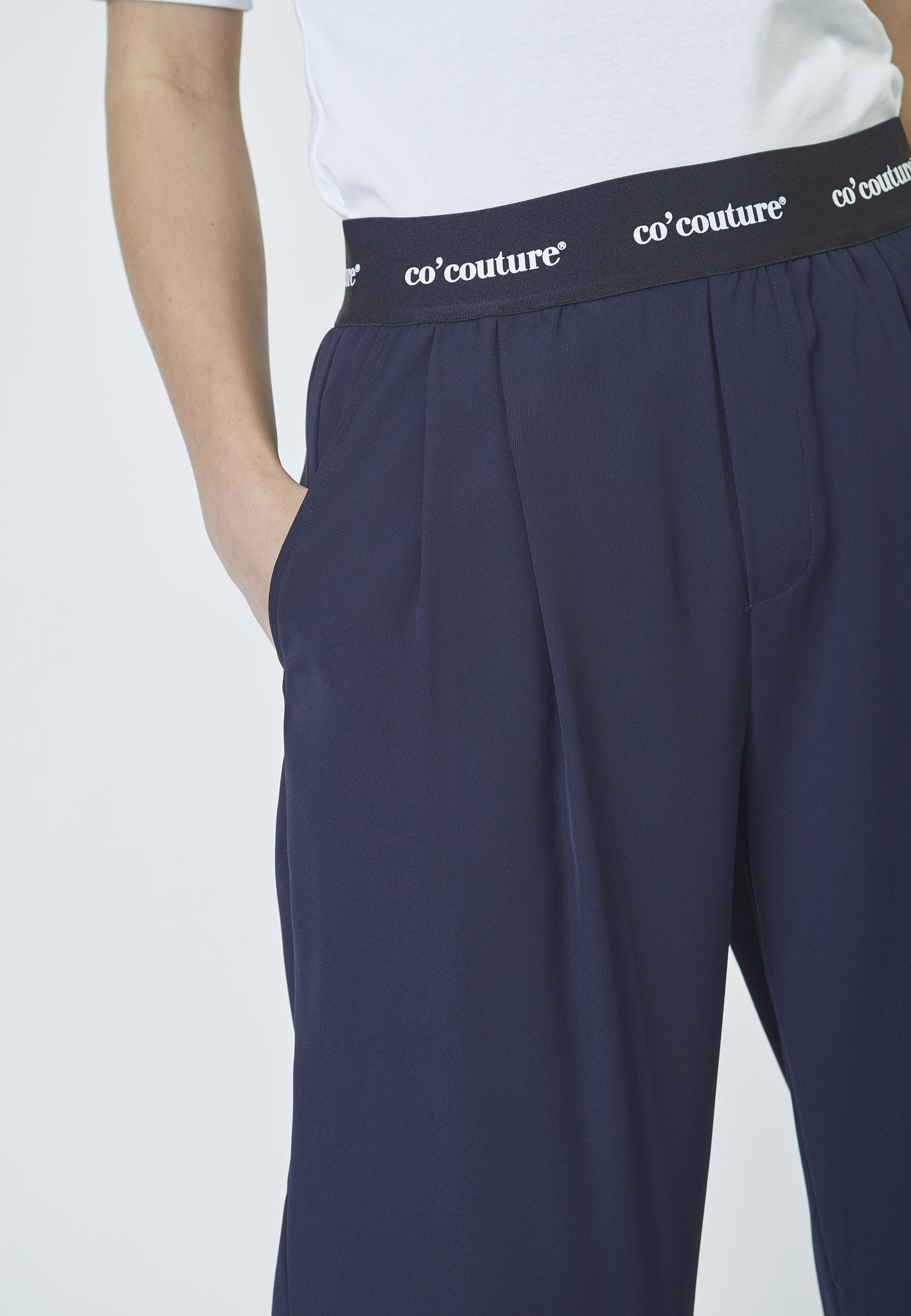 AMINA NAVY PANTS