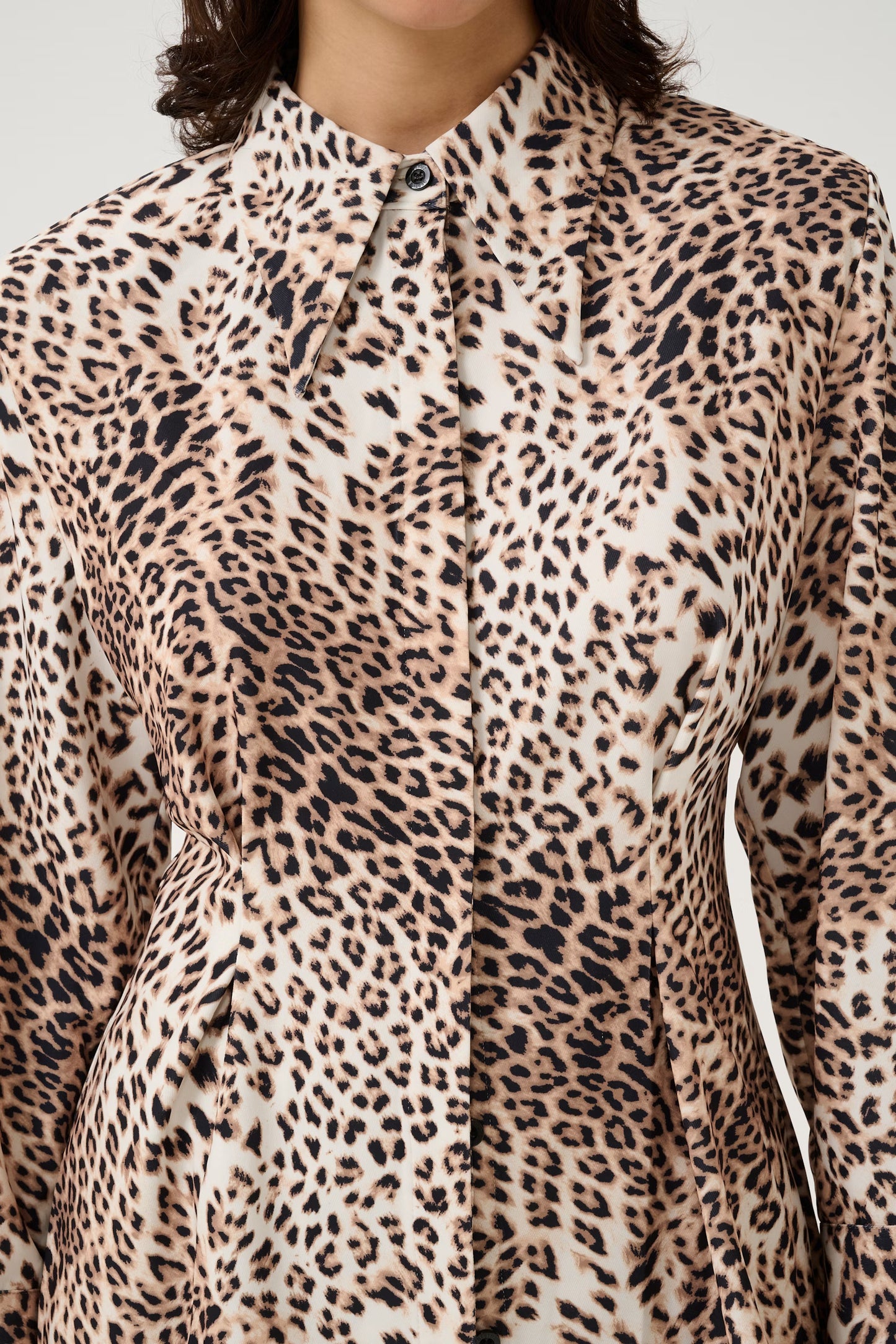 MAREEN LEOPARD SKJORTA GESTUZ