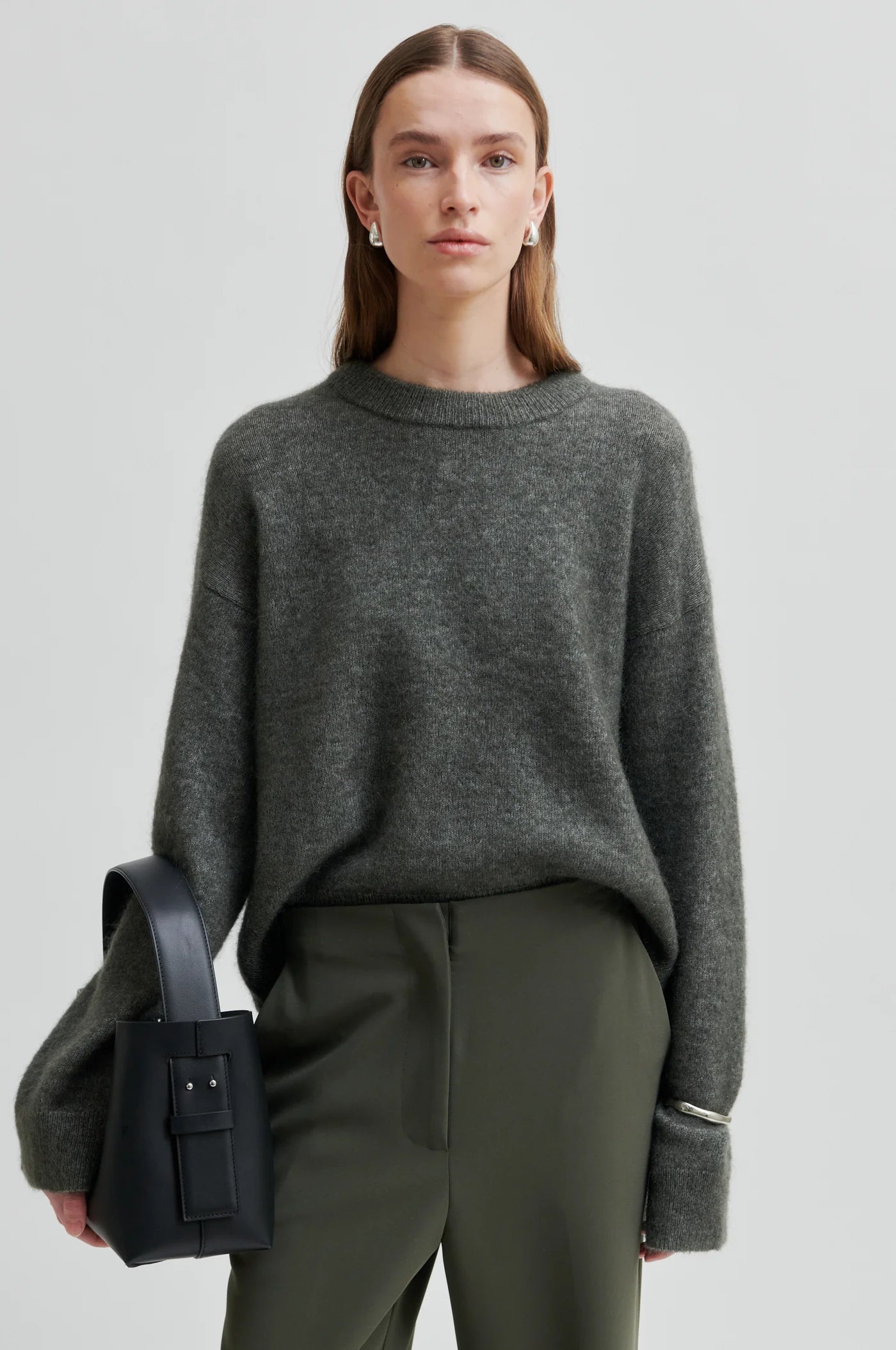 BROOK KNIT DROP SHOULDER O-NECK SECOND FEMALE