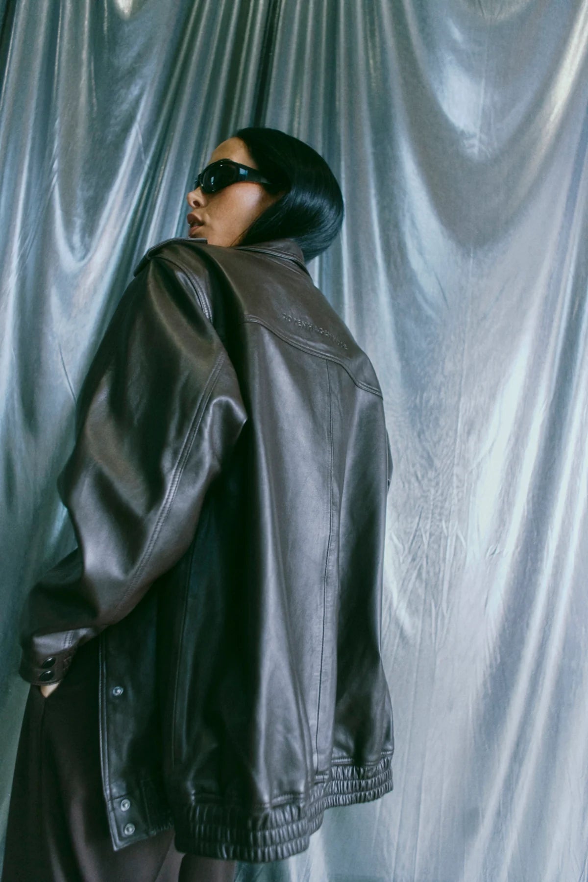 ROYAL - OVERSIZED LEATHER JACKET IN BROWN
