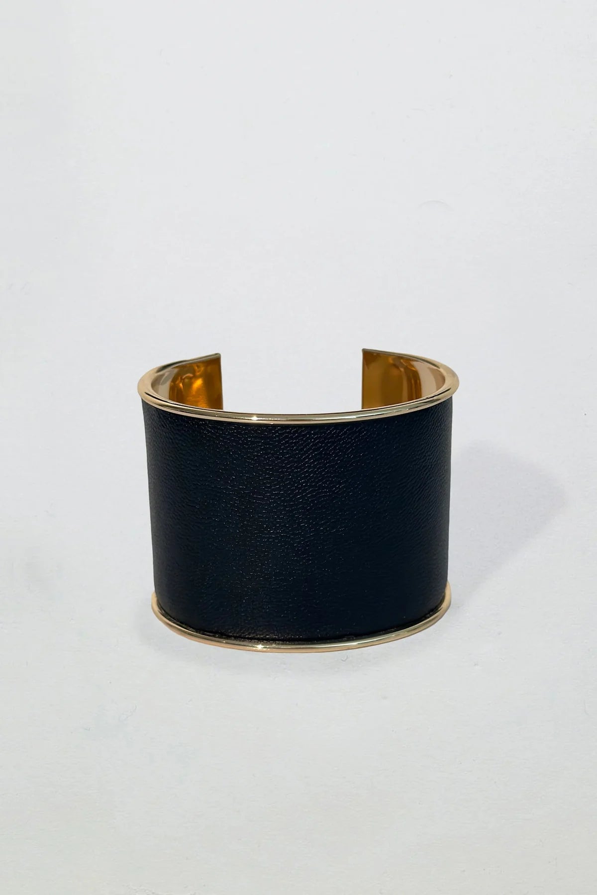 CUFF BRACELET BLACK BOW19