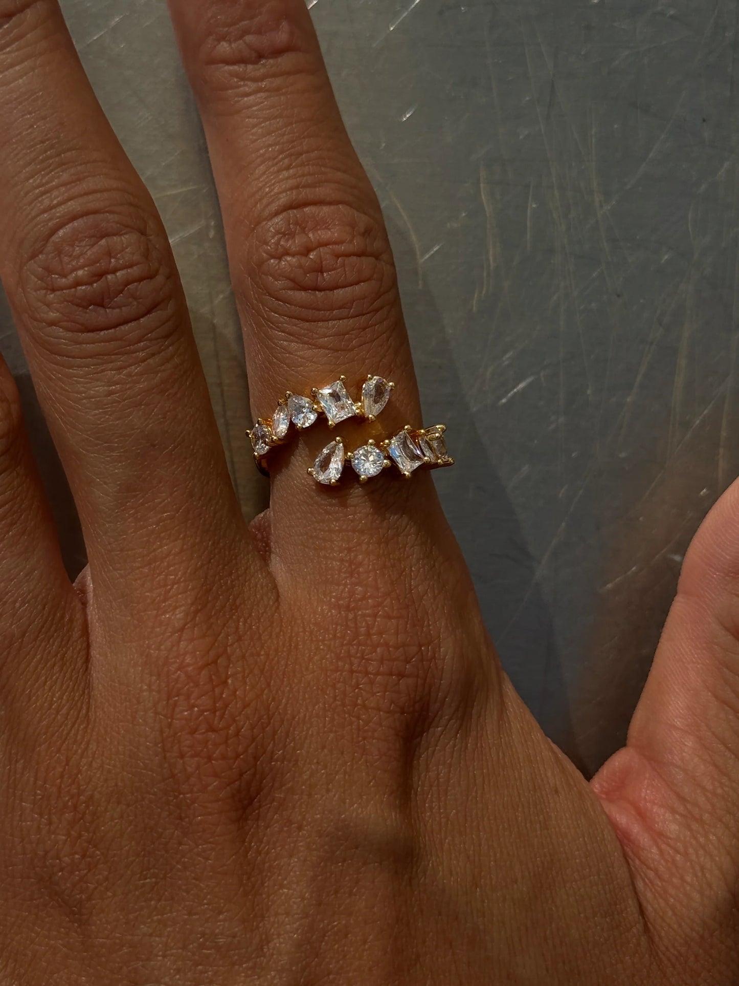ADJUSTABLE LITHE RING GULD