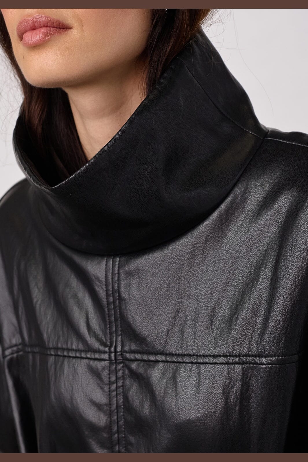 GITT FUNNEL NECK CO COUTURE