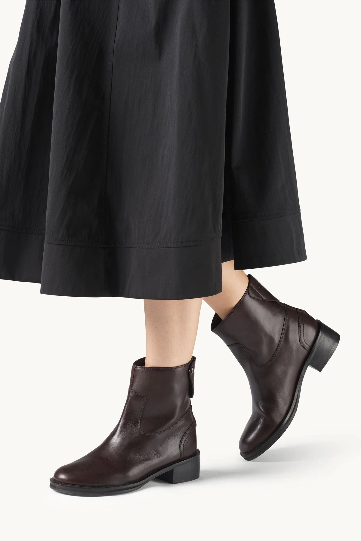 LÄDERBOOTS BRUN/SVARTA ILSE JACOBSEN