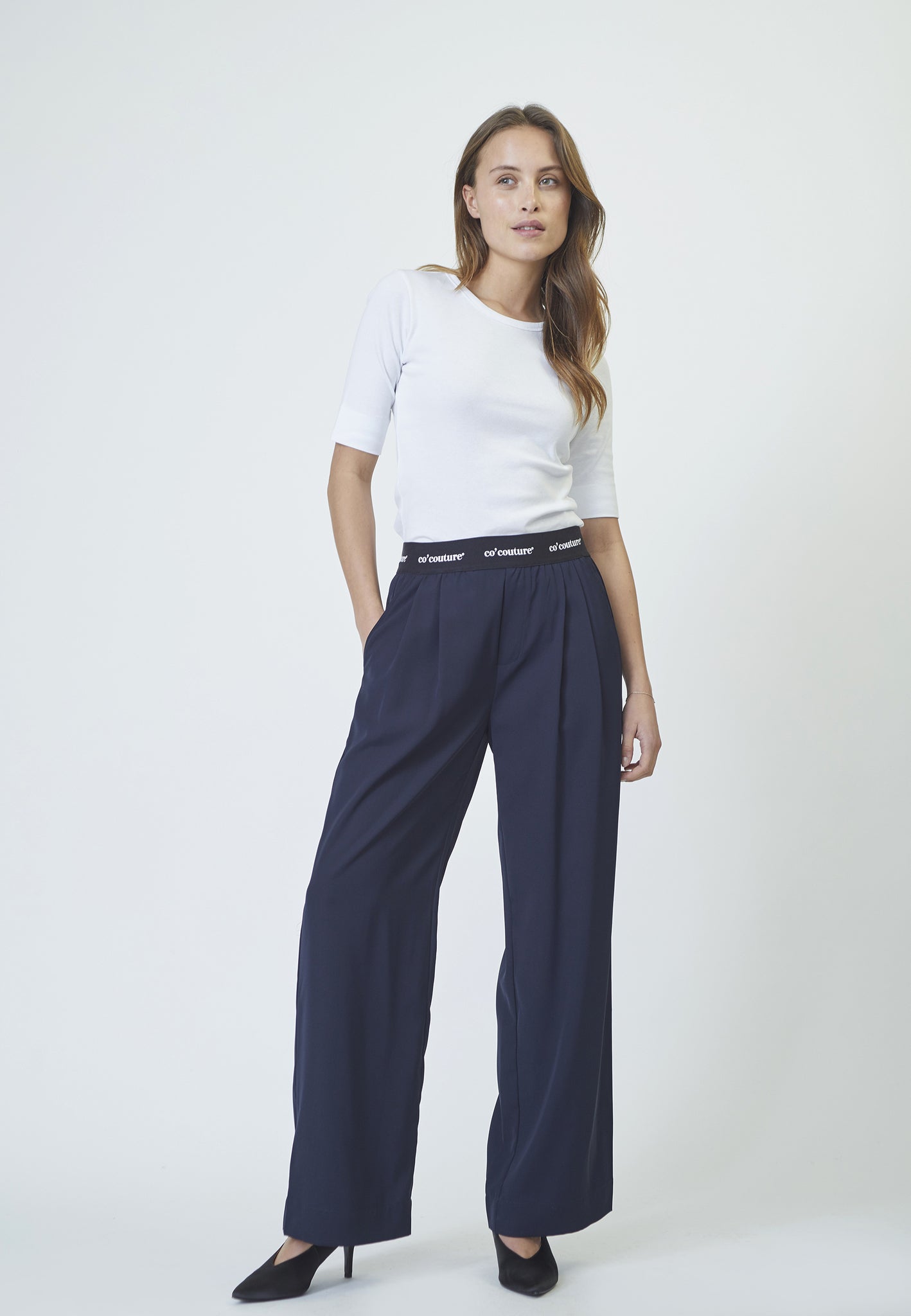 AMINA NAVY PANTS