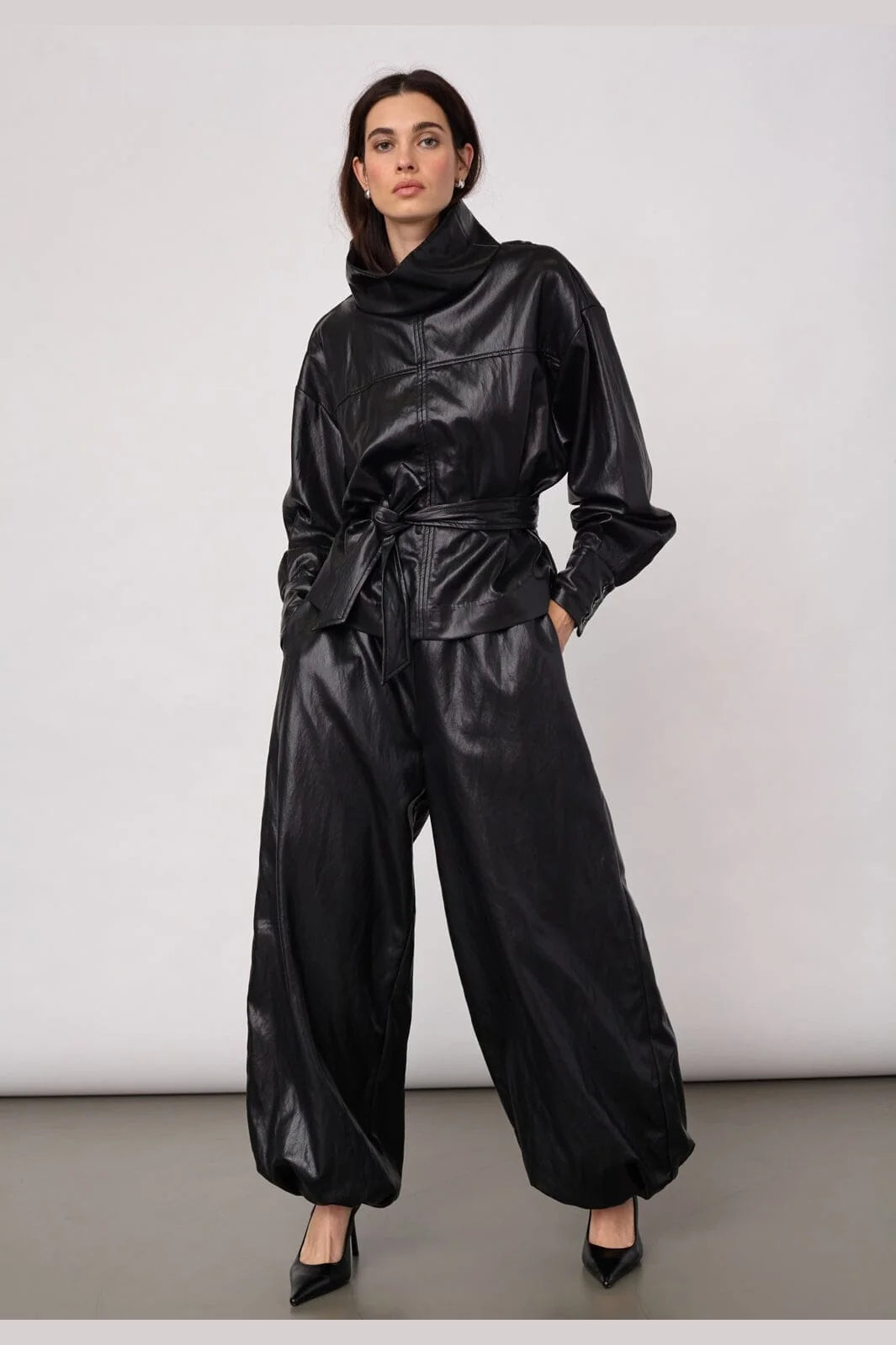 GITT FUNNEL NECK CO COUTURE