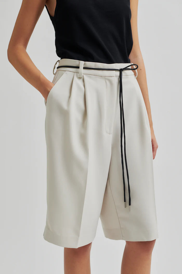 FIQUE STRING SHORTS
