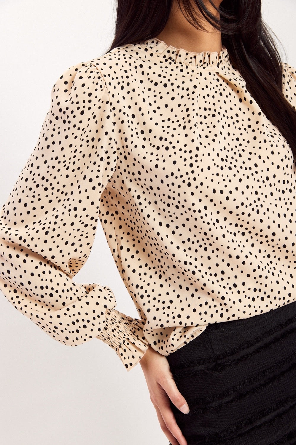 CONNIE BLUS RUT&CIRCLE