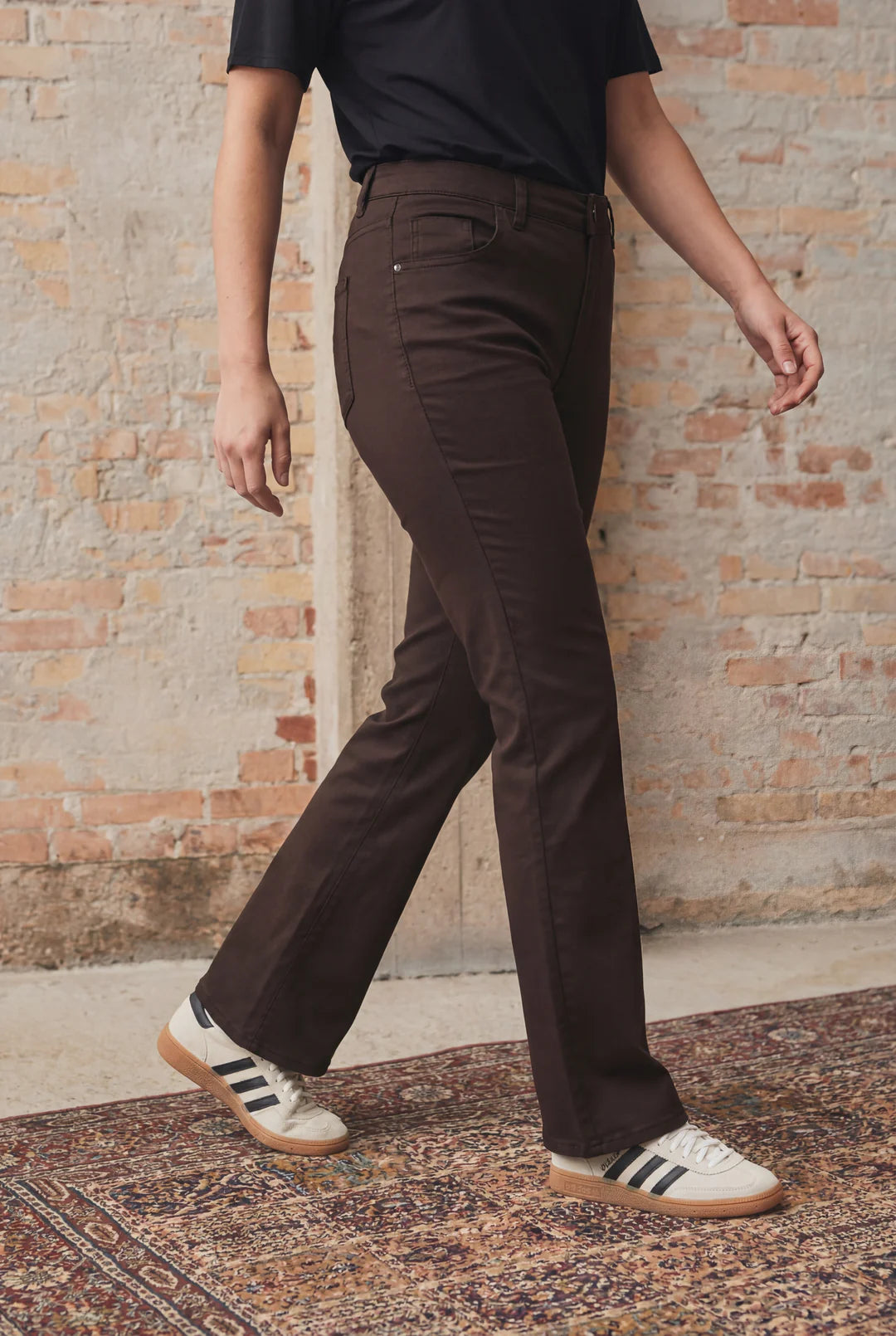 FLARE COATED PANT BROWN ISAY