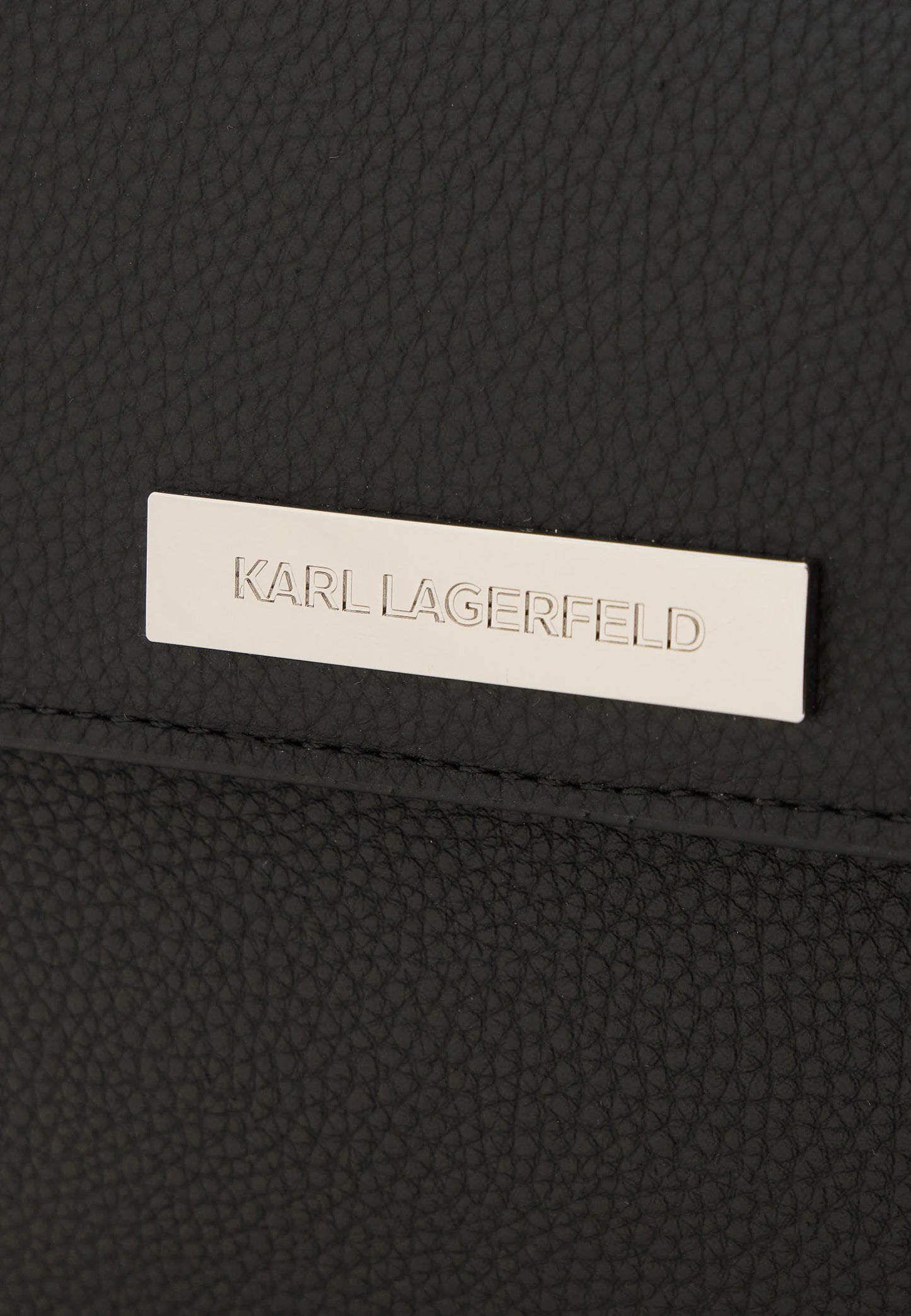SVART VÄSKA KARL LAGERFELD
