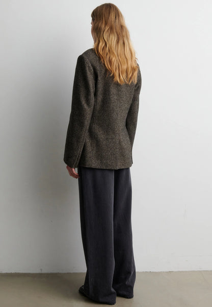 EMI NEW BLAZER SECOND FEMALE