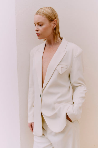 TAILOR KAVAJ