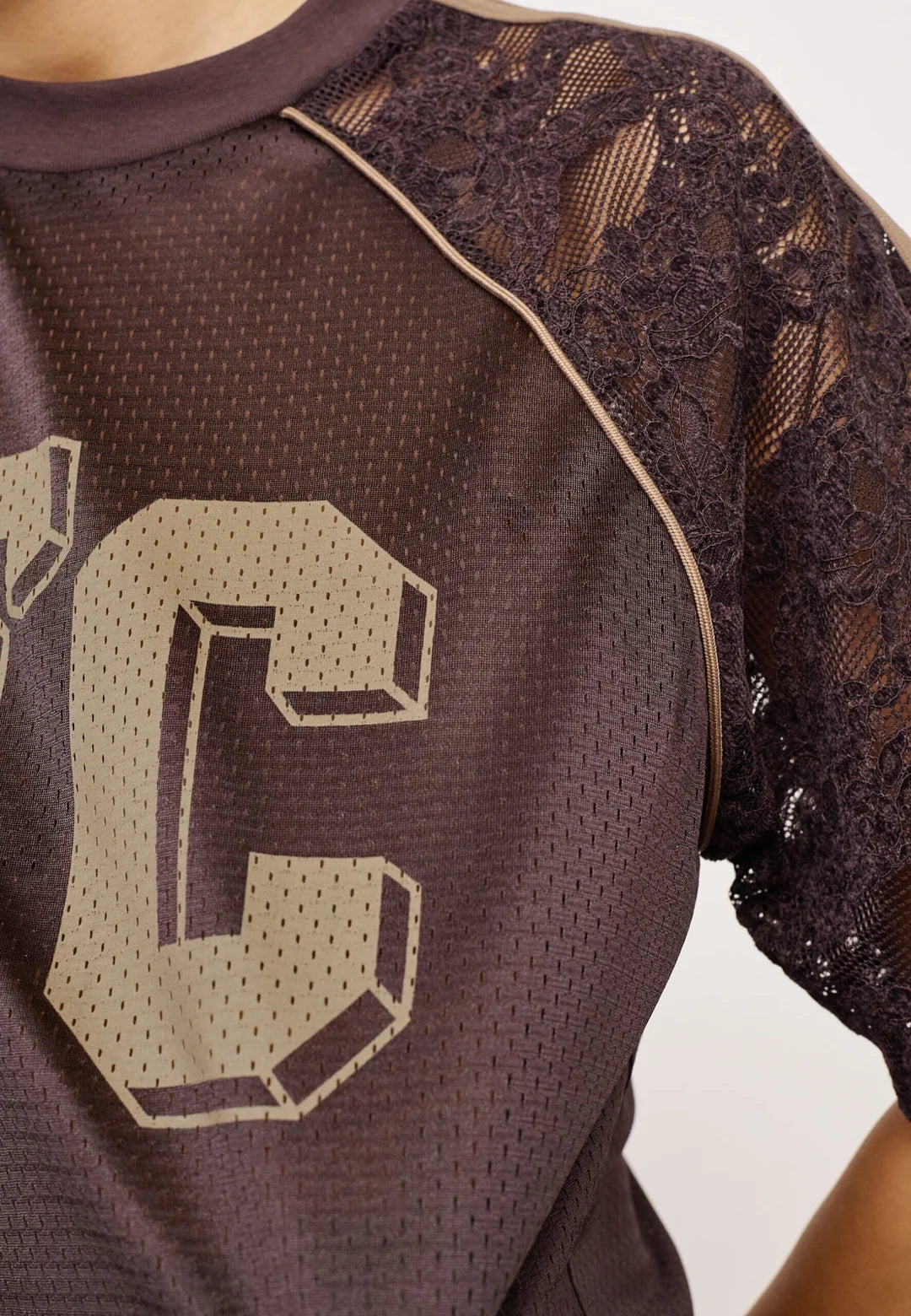 TREY LOGO LACE TOP CO COUTURE