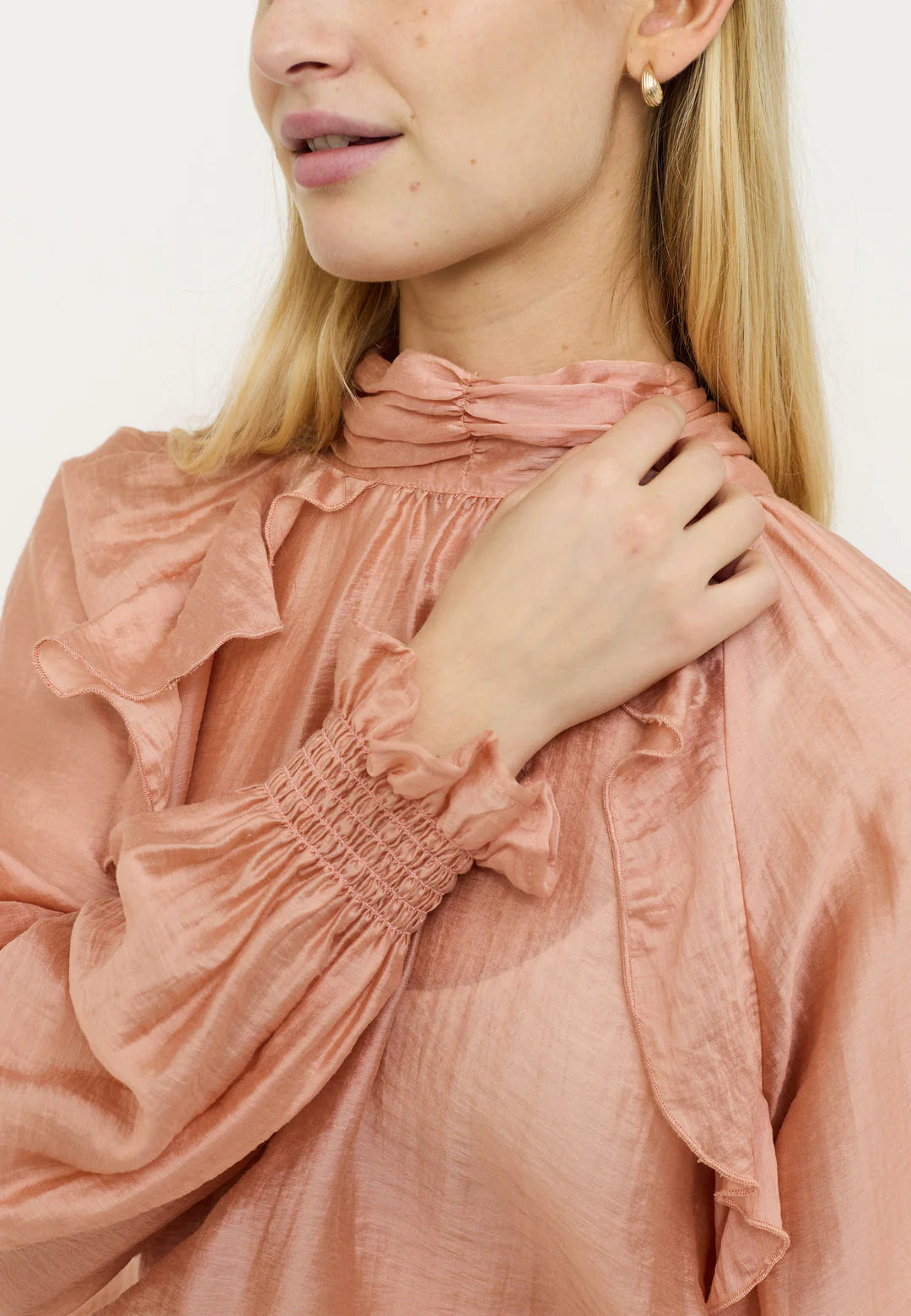 RACHEL FRILL BLOUSE SOFT REBELS