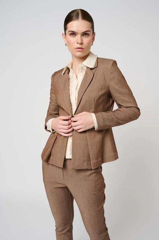 NATACHA BLAZER COSTA MANI